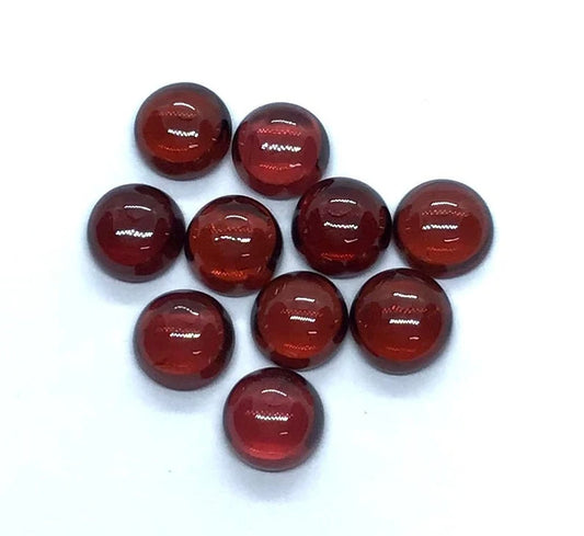 Astonishing Mozambique Garnet Fantastic Cabochon For Her - 10mm